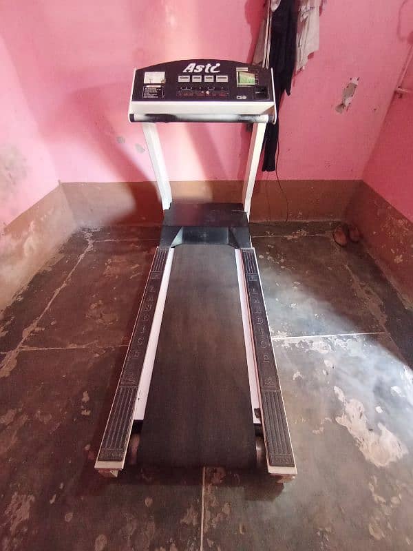 Treadmill for sale ( Walking Machine ) 0319-1619937 0