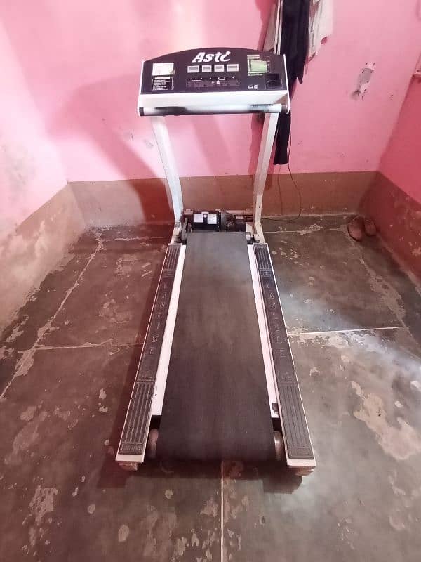 Treadmill for sale ( Walking Machine ) 0319-1619937 8