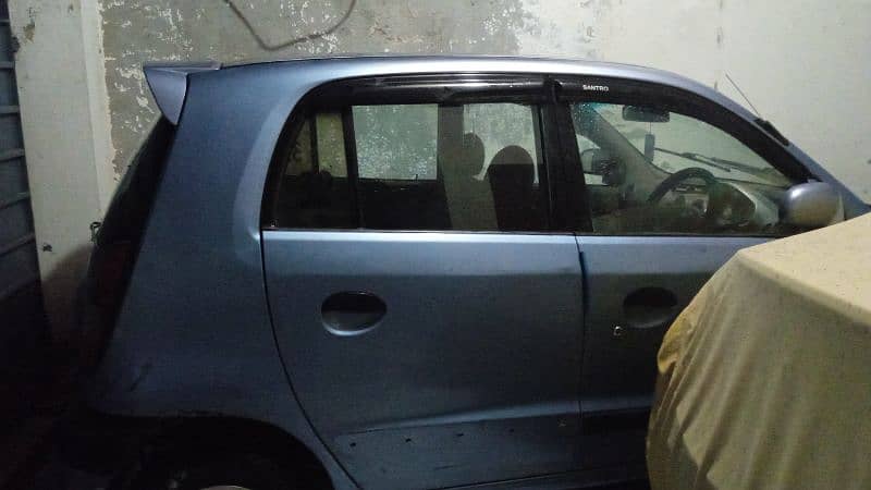 Hyundai Santro 2003 exec , power mirror, power steering, allow rim 1