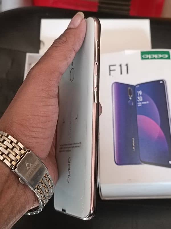 oppo f11 8gb 256gb 3