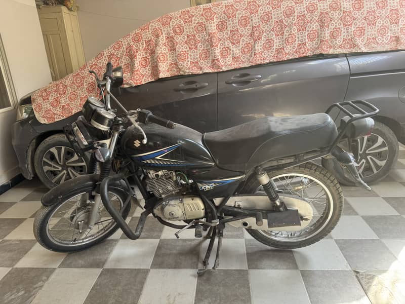 Suzuki GS 150 2015 urgent sell 0