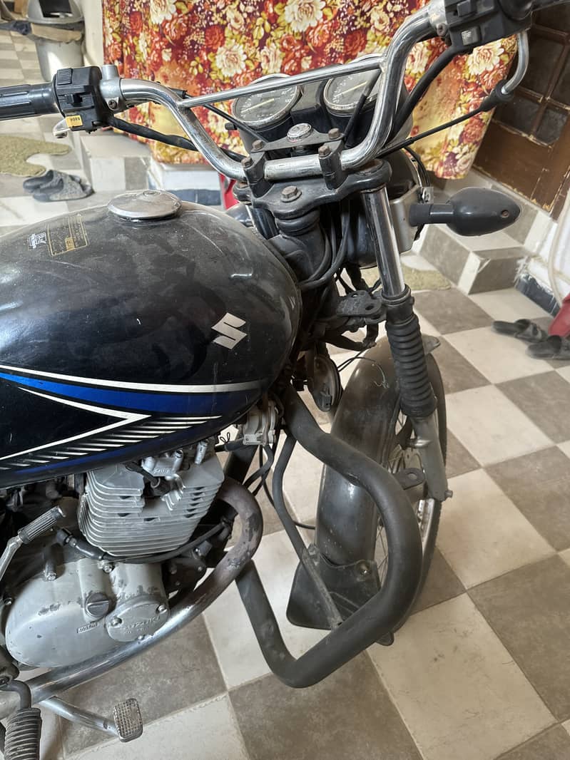 Suzuki GS 150 2015 urgent sell 3