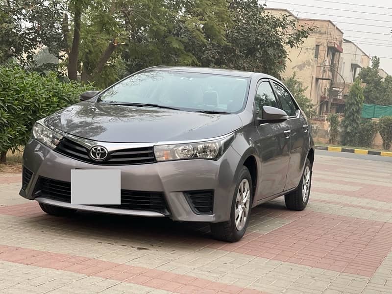 TOYOTA COROLLA AUTOMATIC 1.3 GLI 2016 NEW KEY KARACHI REGISTRATION 2