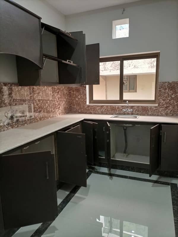 7 Marla Tile flooring Full House for rent in G-13 3