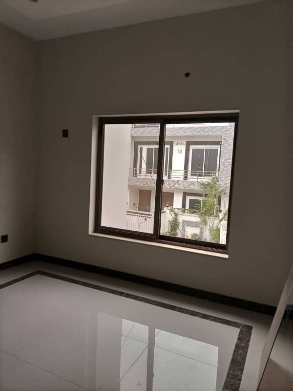 7 Marla Tile flooring Full House for rent in G-13 8