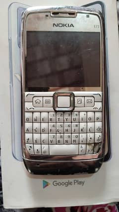 Nokia E71