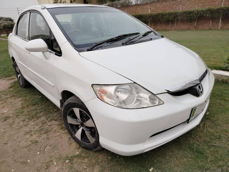 Honda City IDSI 2005 Ganiun car 0