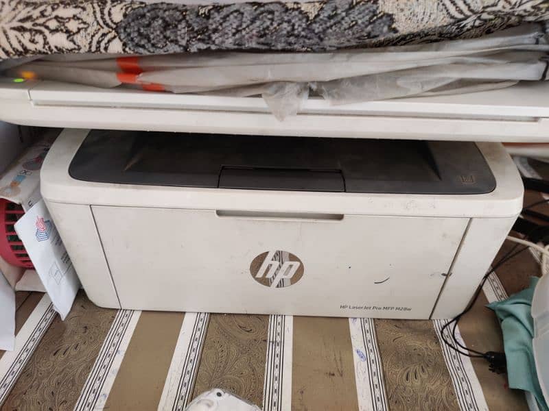 hp laserjet m28W printer 0