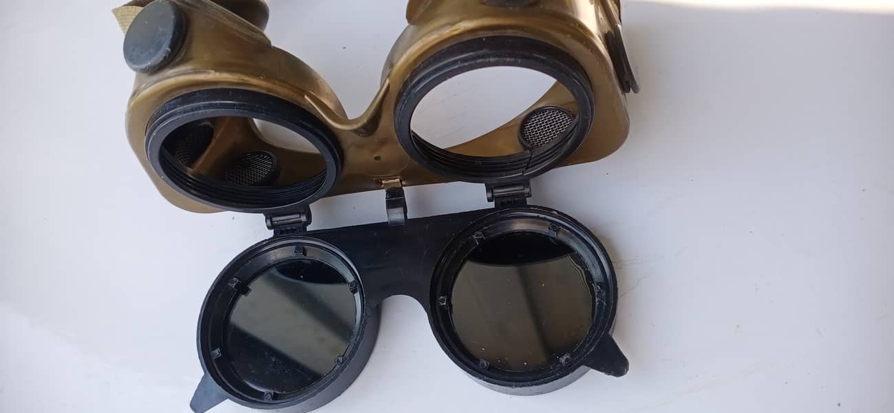 Vintage Welding Goggle 2