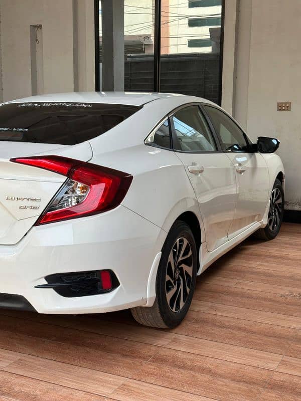 Honda Civic VTi Oriel Prosmatec 2018 5