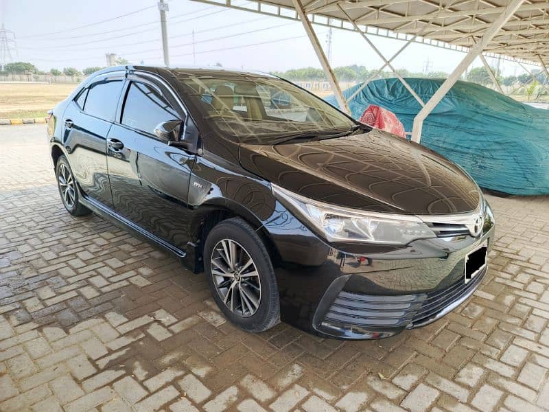 Toyota Corolla Altis Automatic 1.6 2017 Facelift 1