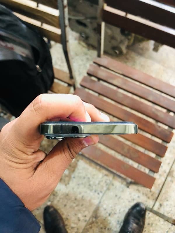 iPhone XR convert into iPhone 13Pro 64jb jv 19