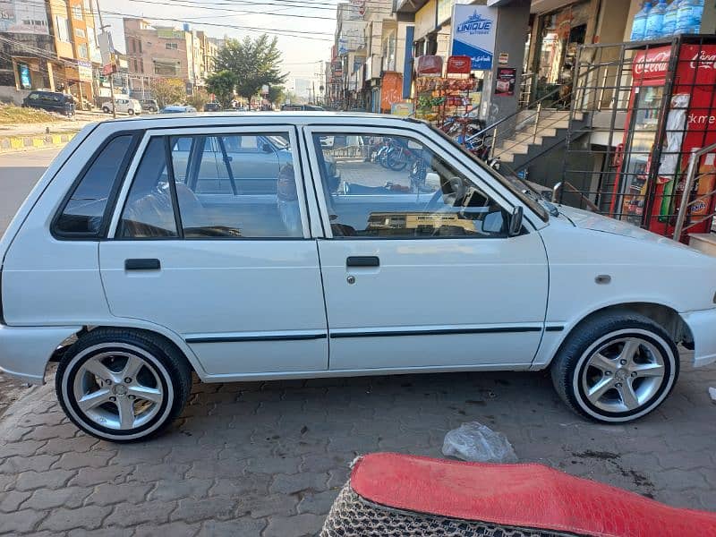 Suzuki Mehran VXR 2017 11