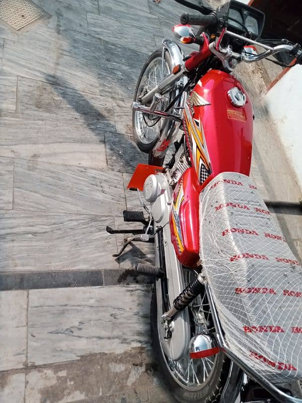 Honda dream 125 10 by 10 edition 14 model new krwaya hai 1