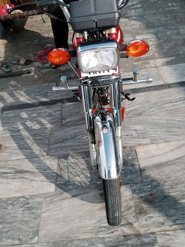 Honda dream 125 10 by 10 edition 14 model new krwaya hai 2