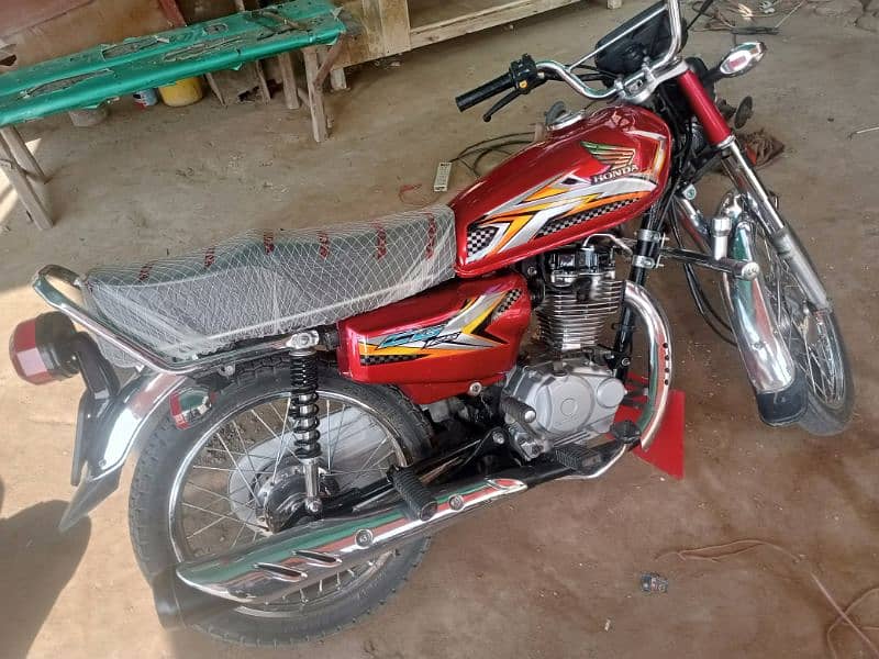 Honda dream 125 10 by 10 edition 14 model new krwaya hai 9