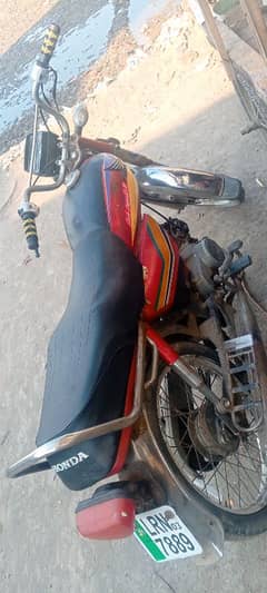 70 cc Honda bike all ok  03184407395