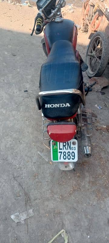 70 cc Honda bike all ok  03184407395 3