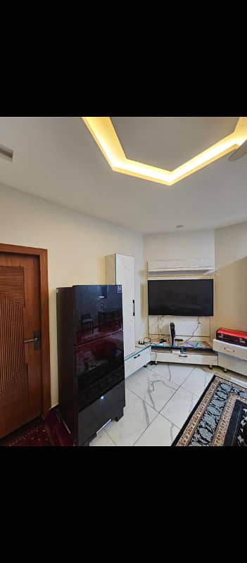 F11 Beautiful 1500 Sqft Furnished 2 Bedrooms Flat Available For Sale 1