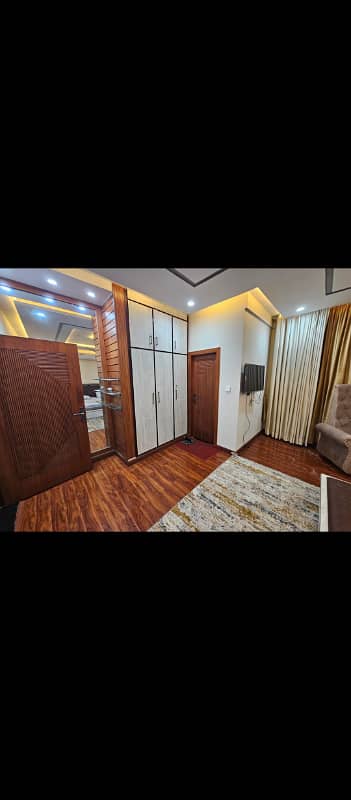 F11 Beautiful 1500 Sqft Furnished 2 Bedrooms Flat Available For Sale 4