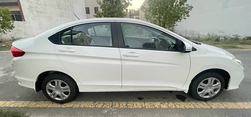 Honda City 1.2 M/T 3