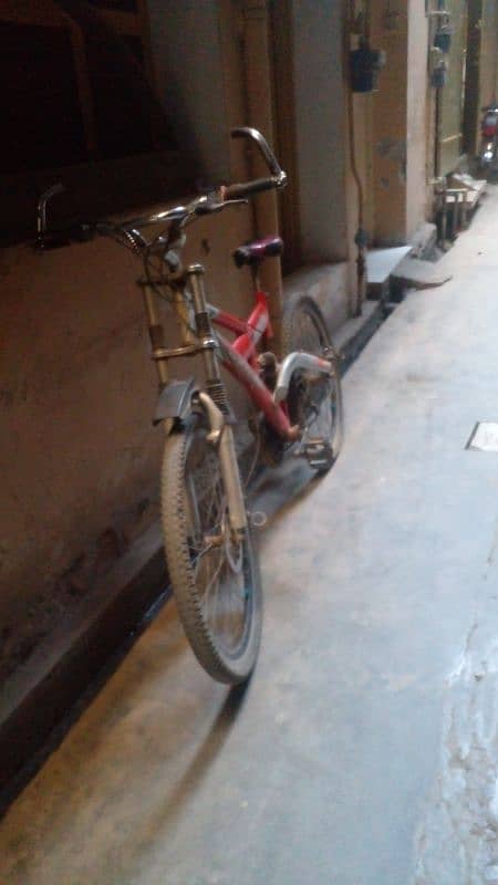 Cycle for sale Price:17000 /Disc breaks,Shoks,Gears are installed. 1