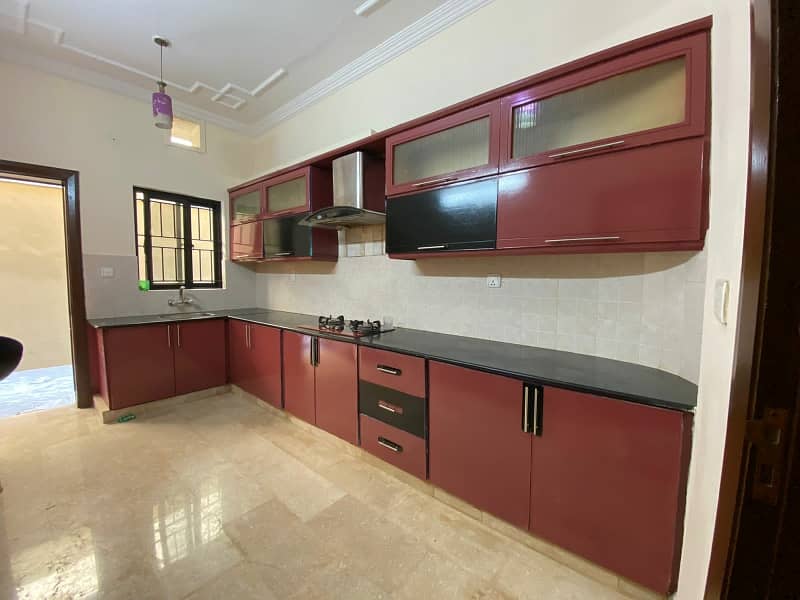 10 Marla like a New House for sale in G-13/4 13