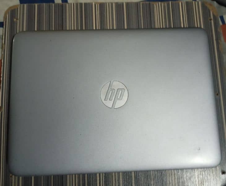 Ho elitebook 820 g3 | i5 6th gen | Urgent 2