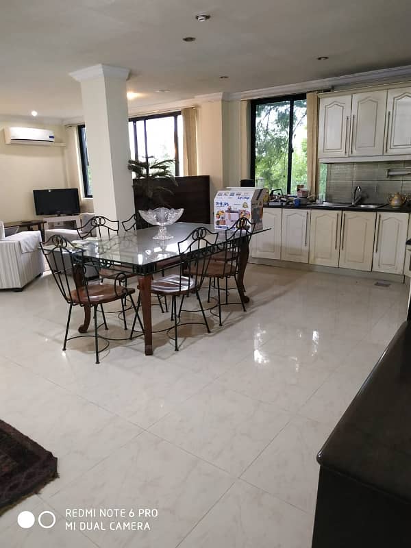 Beautiful Fully Furnished 2 Bedrooms Apartment Available For Rent 6