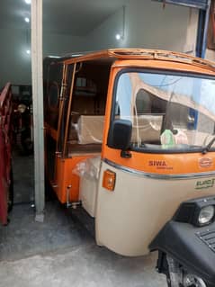 Siwa auto rickshaw 6 seater available