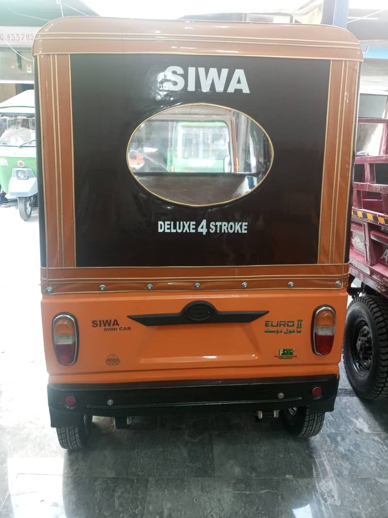 Siwa auto rickshaw 6 seater available 2