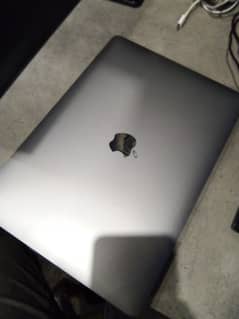 MacBook