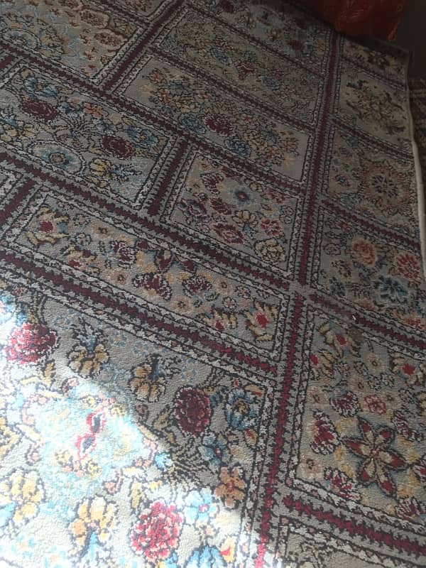 carpet 14x9 good in condition 4