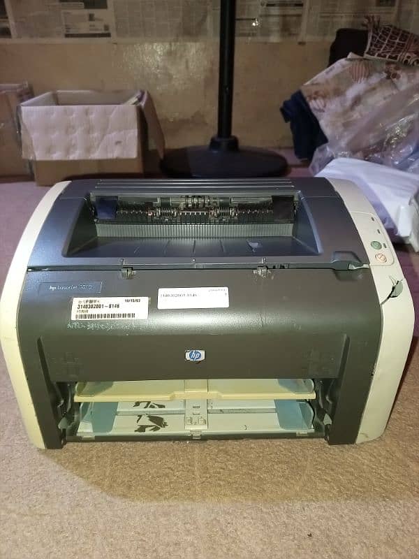 HP Laserjet 1010 printer with  good condition. 0