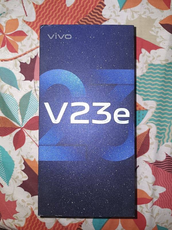 v23e brand New condition full box 9 month warranty 7