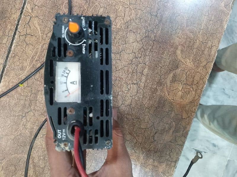 BATTERY CHARGER 20AMP 3