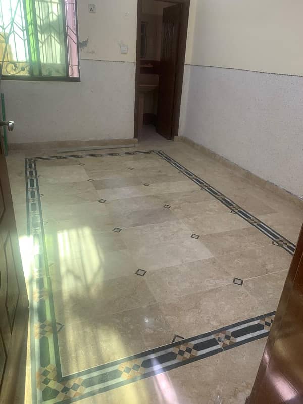 Prime location Ground floor for rent in shallavelly near range road 2