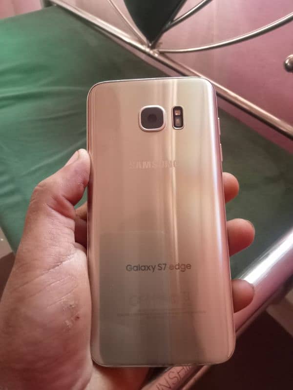 Samsung Galaxy S7 edge 4gb 128 gb 1