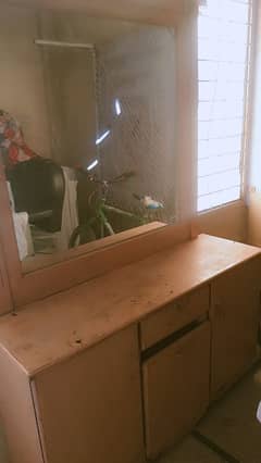 dressing table