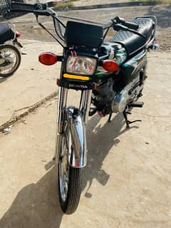 Honda CG125 black 2023