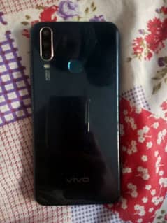 Vivo y17