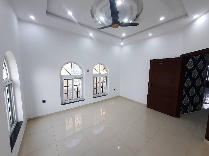 7 Marla House In Stunning Citi Housing Scheme Is Available For rent 4