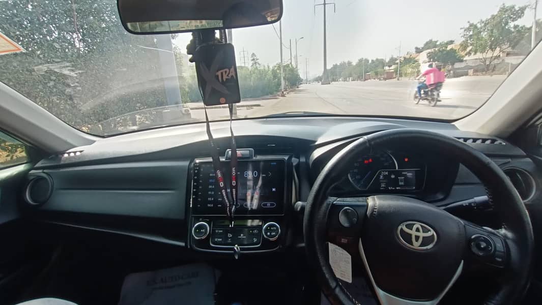 Toyota Corolla Axio 2014 7