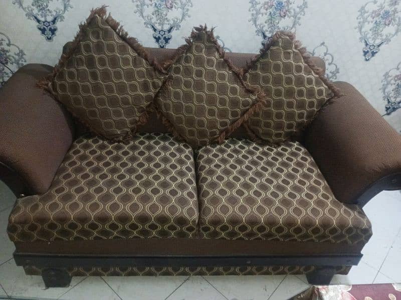 6 seater sofa for sale 0