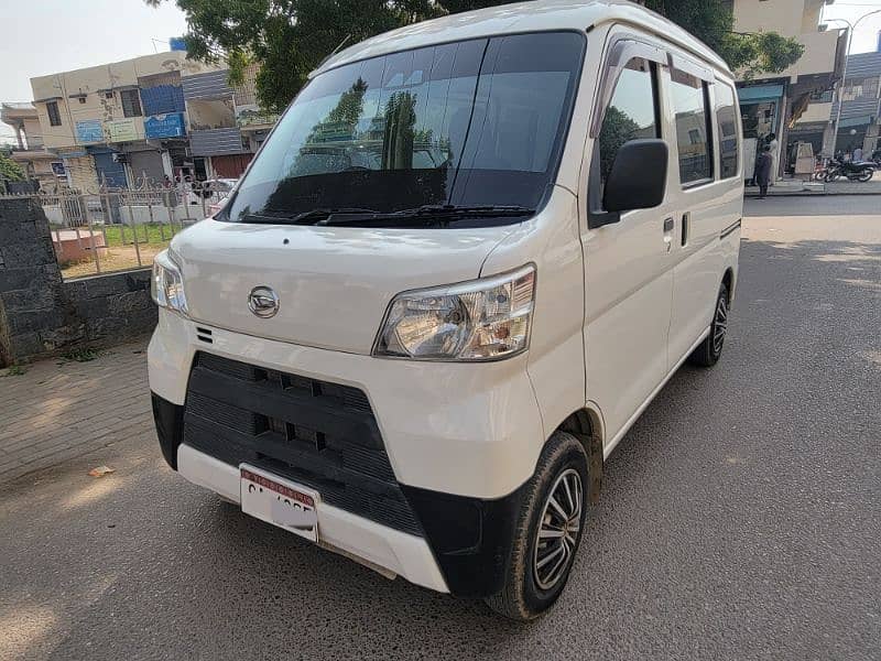 Daihatsu Hijet 2018 10