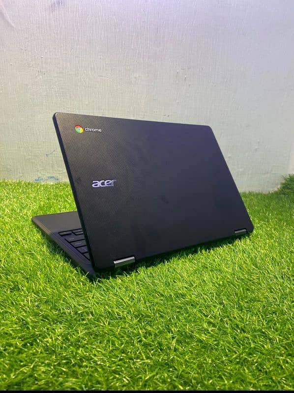 Acer r751t Chromebook 4 gb ram 32 gb 360 type c charging Update 2027 2