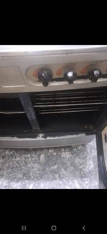 urgent sale stove 5 burners new stylish oven good condition 2