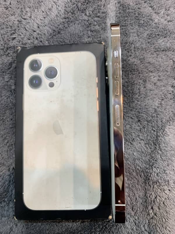 i phone 13 pro max 256gb pta approved  available 3