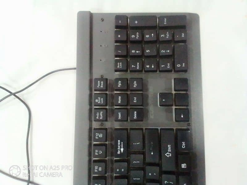 gaming keyboard 0