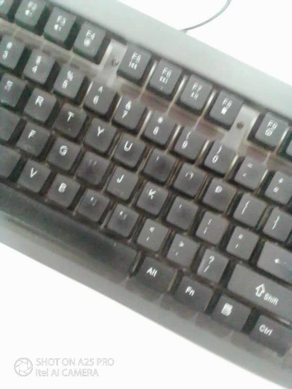 gaming keyboard 3